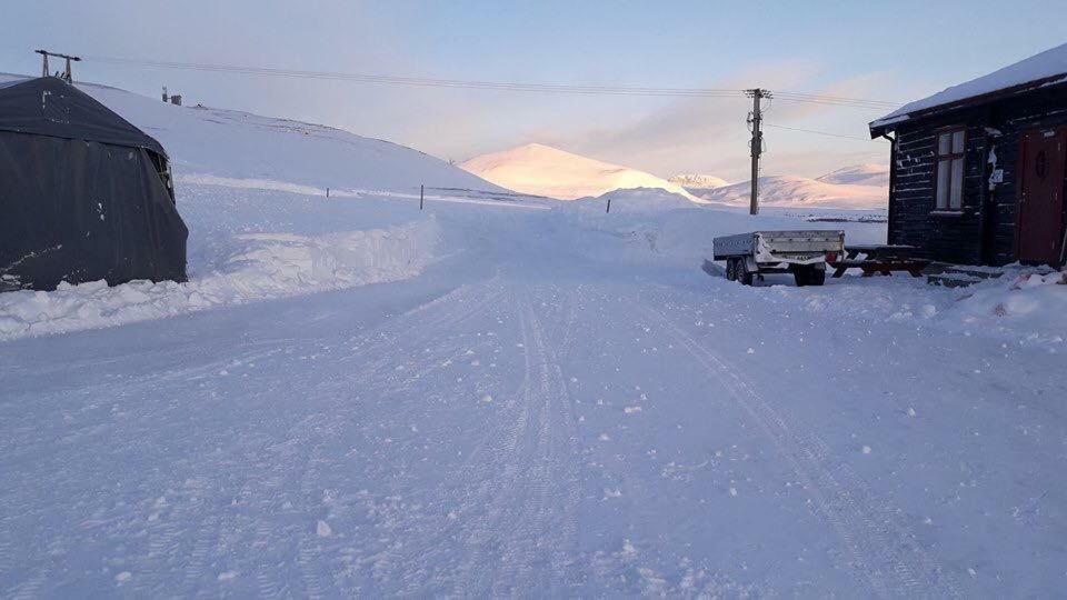 ホテルMoskusstuggu Hjerkinn エクステリア 写真