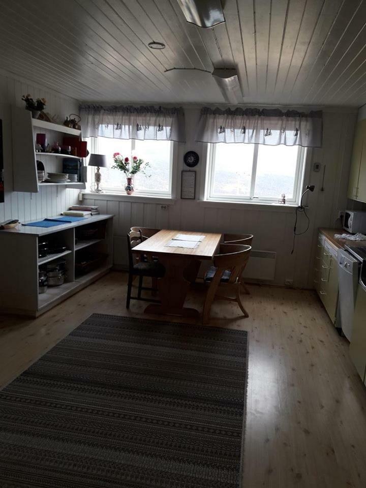 ホテルMoskusstuggu Hjerkinn エクステリア 写真